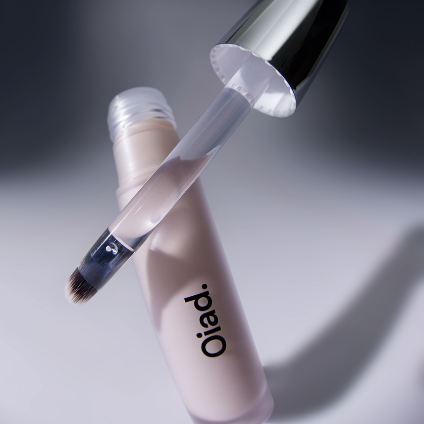 [單品] Cover Perfecting Mirror Brushed Concealer 柔滑持久完美遮瑕液 (7 Colors)